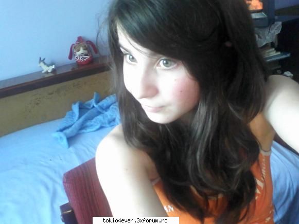 I'll never forget you <3 - Personaje: Alissa,cunoscuta drept Schnappi,fata - Fan-Fiction